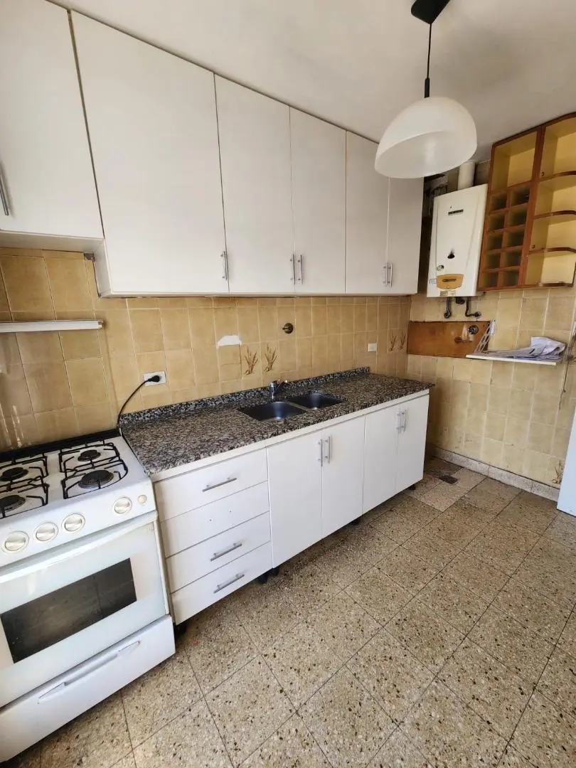 DEPARTAMENTO EN VENTA AMEGHINO AL 500 AVELLANEDA 2