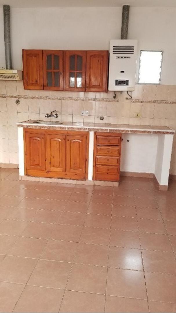 PLANTA ALTA EN ALQUILER BOLIVAR 4900 VILLA DOMINICO