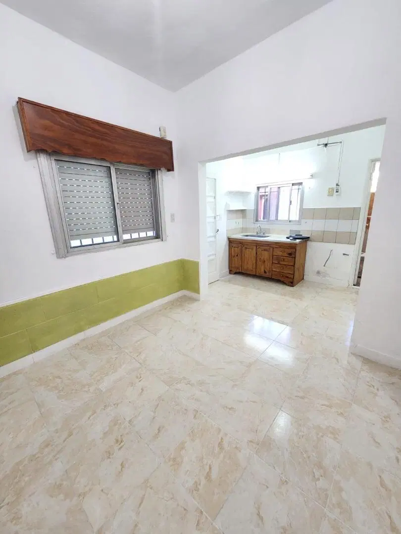 DEPTO T/CASA EN ALQUILER DE LA PEÑA 1600 WILDE 2