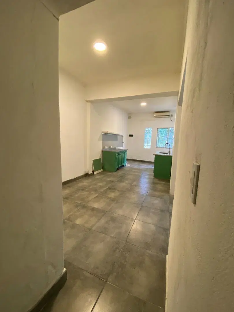 DEPTO TIPO CASA EN ALQUILER SOLIER 5600 WILDE 4