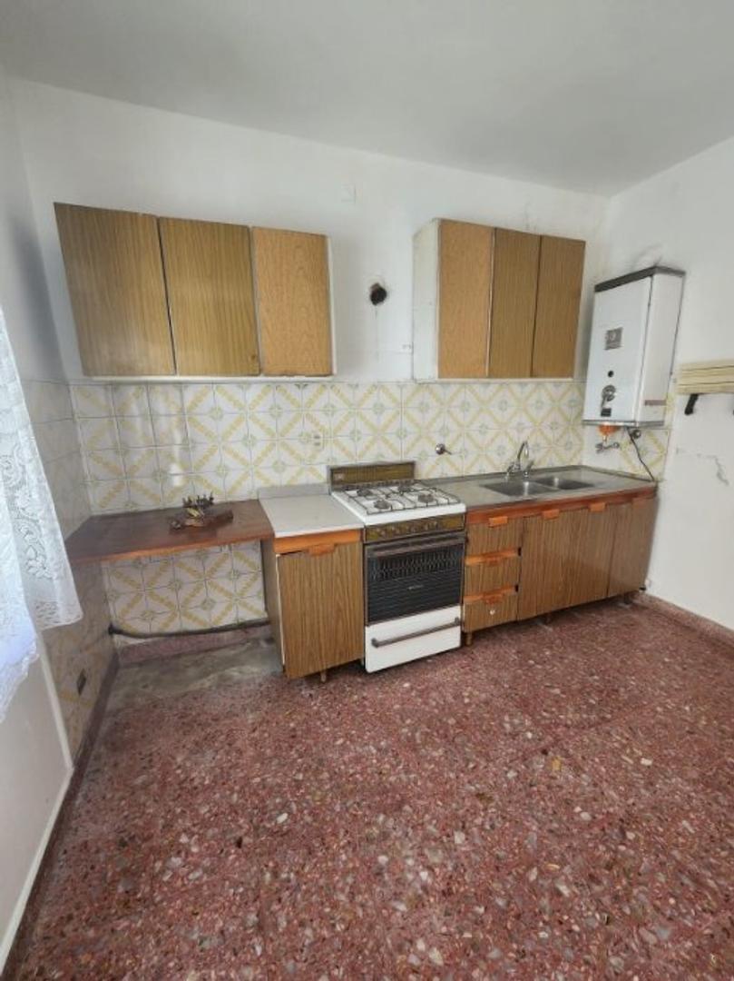 Foto de DEPTO T/CASA EN ALQUILER ONSARI AL 400 WILDE, imagen 4