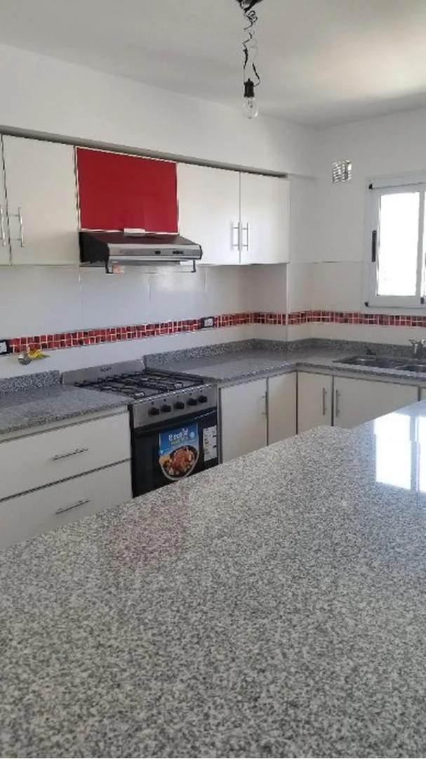 Foto de DEPTO EN ALQUILER 2 AMBIENTES MORENO 5500 WILDE, imagen 3