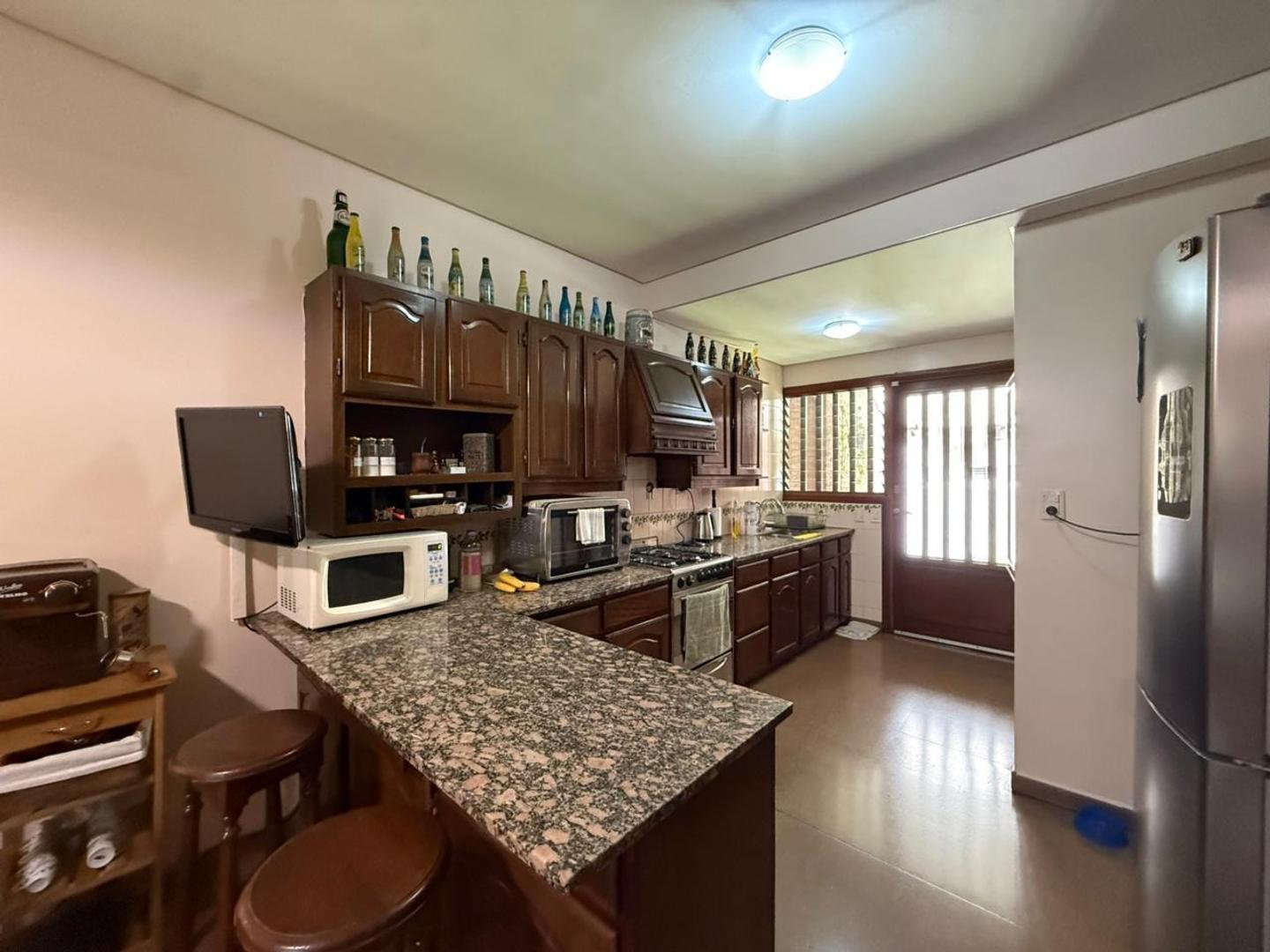 Foto de CHALET EN VENTA ARENALES 111 AVELLANEDA CENTRO, imagen 4