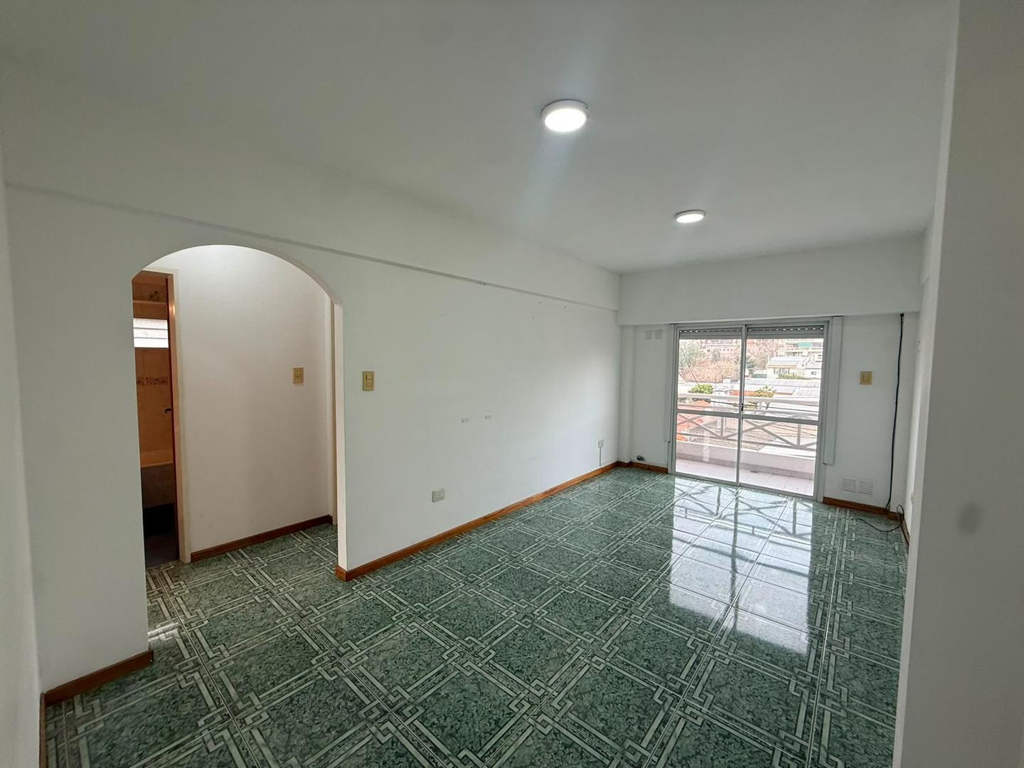 Foto de DEPTO EN ALQUILER BRANDSEN 5698 - 2DO 18 WILDE C/COCHERA, imagen 5