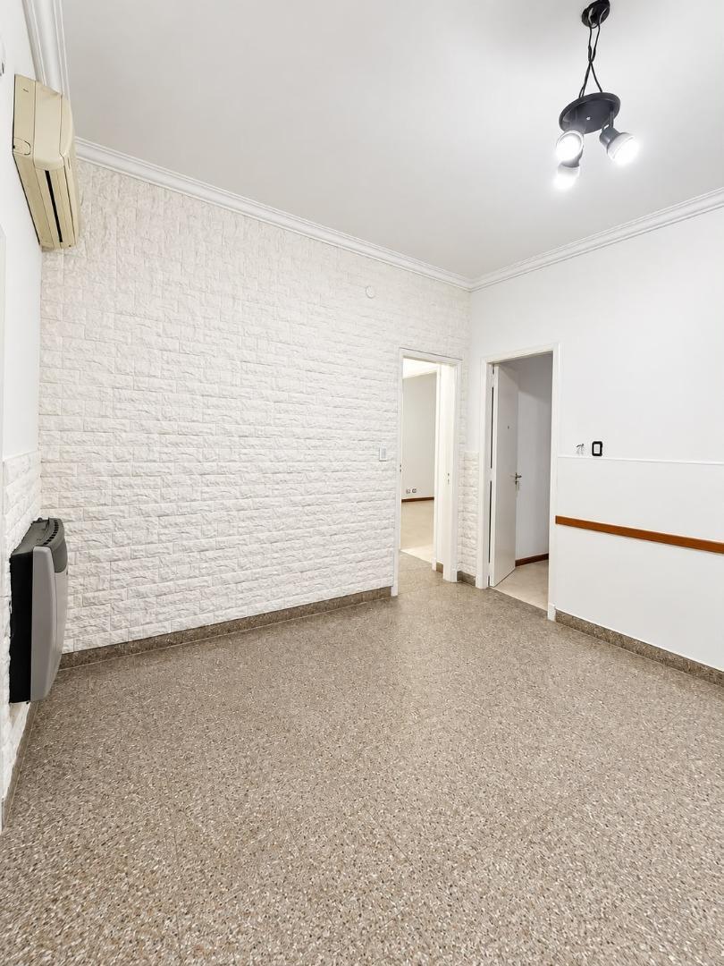 Foto de OFICINA EN ALQUILER AVENIDA MITRE 5421 WILDE, imagen 1