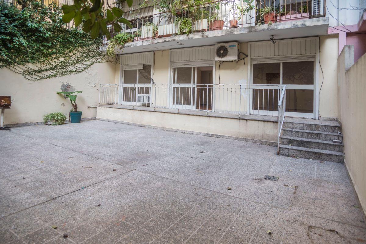 Foto de RETASADO! PARA APROVECHAR PALERMO 3 AMB. DEP. CON GRAN PATIO Y COCHERA, imagen 5