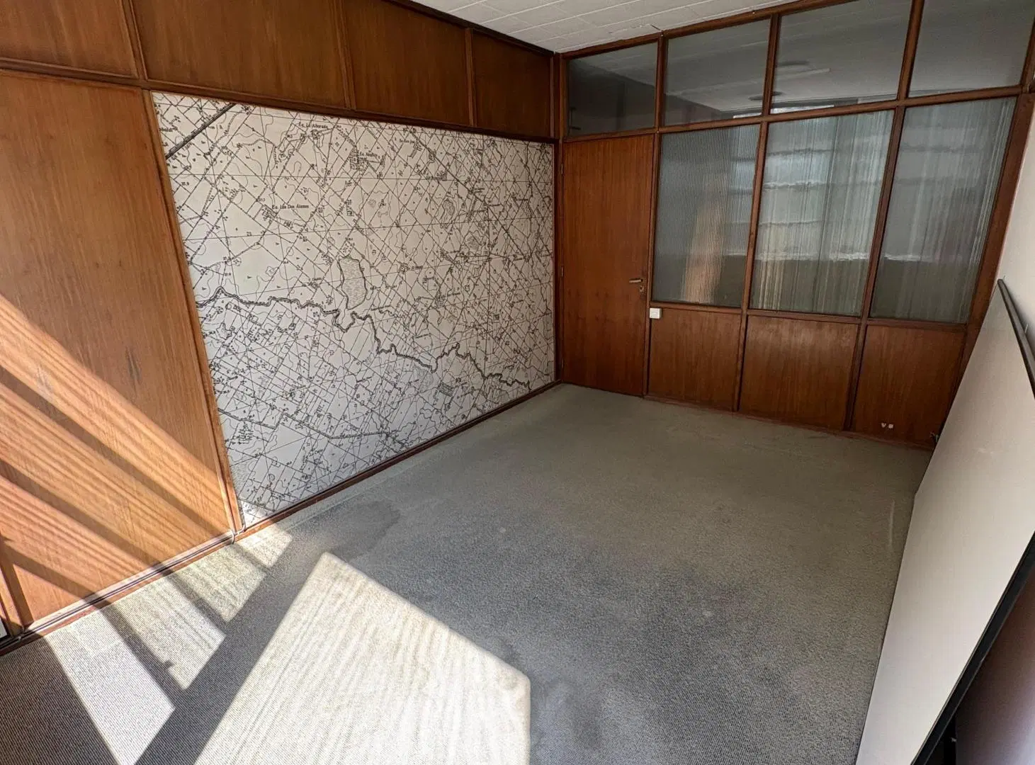 Oficina en Venta | Piso Alto al Frente | Luminosa | Excelente Ubicación | Constructora Lanusse 2