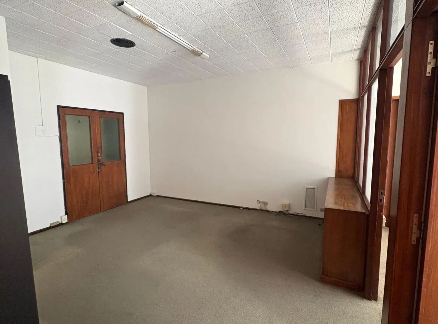 Oficina en Venta | Piso Alto al Frente | Luminosa | Excelente Ubicación | Constructora Lanusse 5