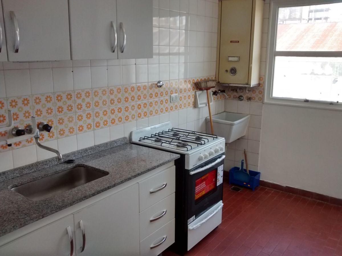 Foto de MONOAMBIENTE CONTRAFRENTE CON BALCON, imagen 5