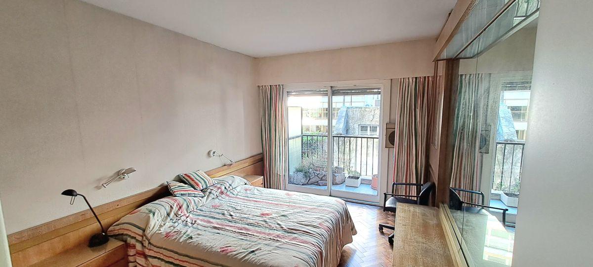 Foto de DEPARTAMENTO 4 AMBIENTES CON DEPENDENCIAS y COCHERA CONTRAFRENTE BALCON, imagen 4