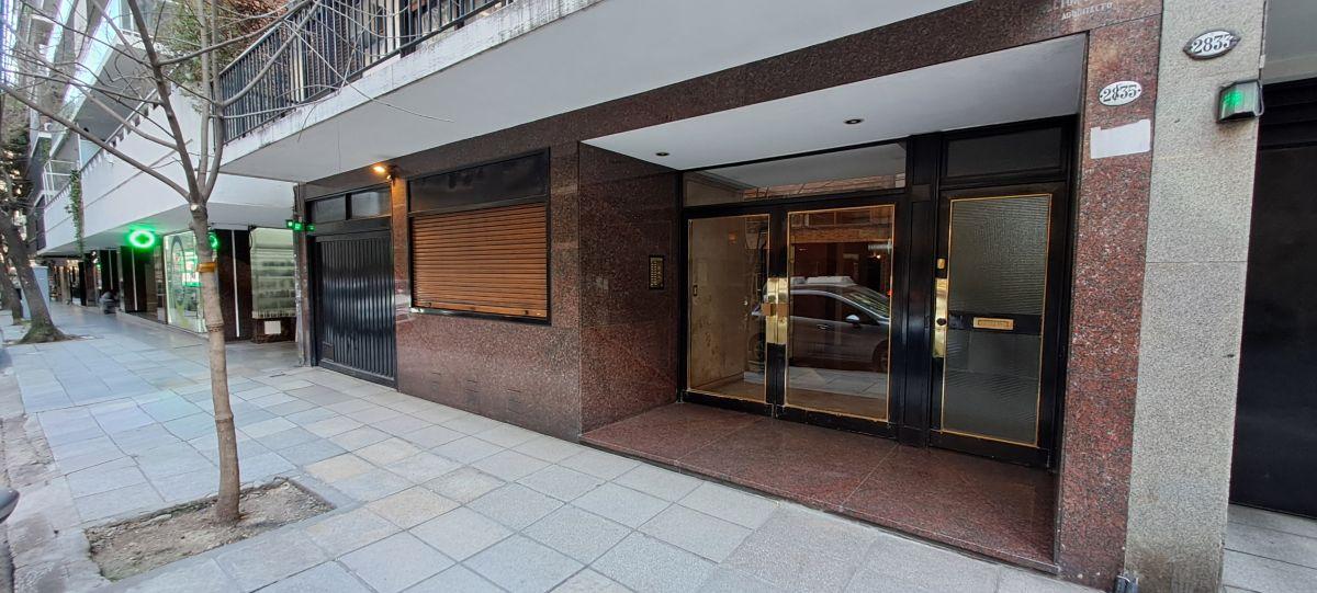 Foto de DEPARTAMENTO 4 AMBIENTES CON DEPENDENCIAS y COCHERA CONTRAFRENTE BALCON, imagen 1