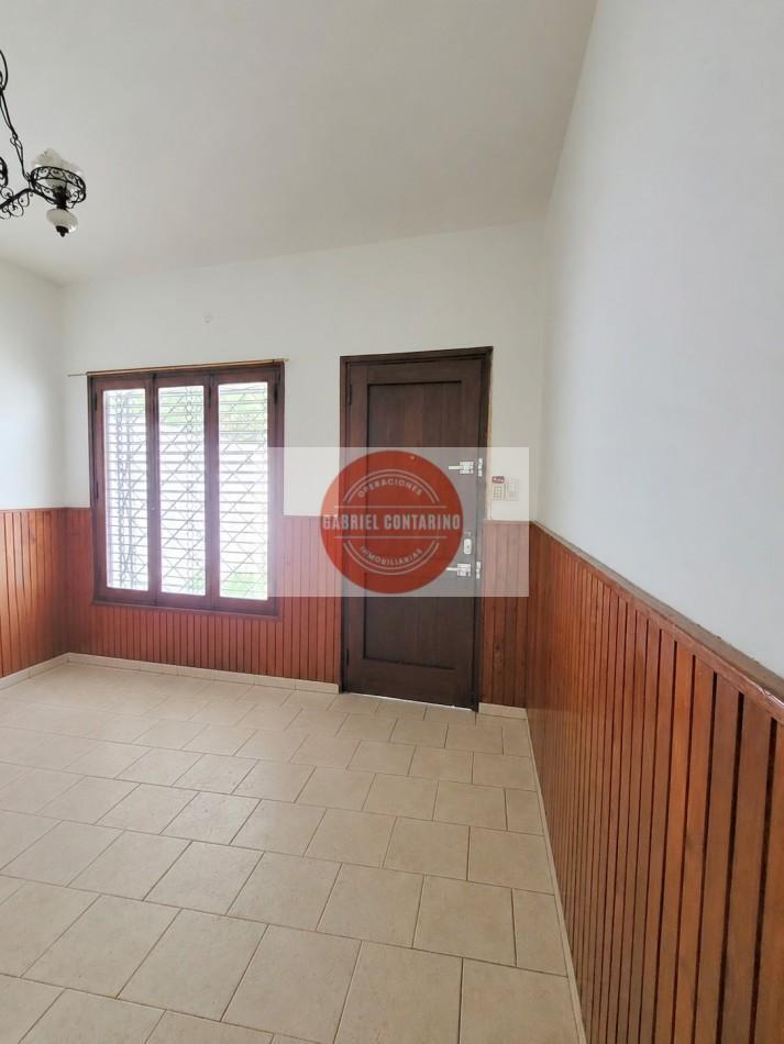 Foto de ALQUILER - CASA 3 AMBIENTES CON COCHERA EN REMEDIOS DE ESCALADA (LANUS), imagen 2