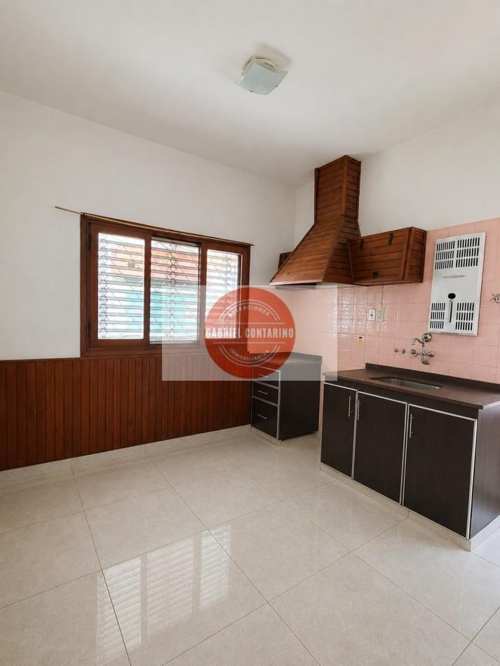 Foto de ALQUILER - CASA 3 AMBIENTES CON COCHERA EN REMEDIOS DE ESCALADA (LANUS), imagen 1