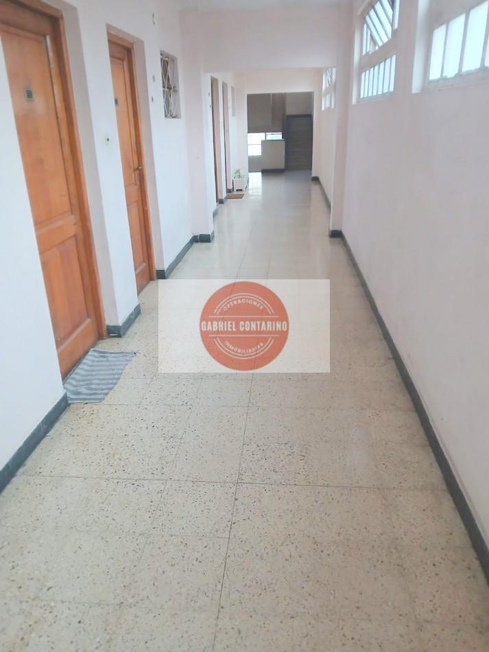 Foto de Departamento 3 Amb. En Barrio M. Moreno - Estacionamiento Y Balcon., imagen 1