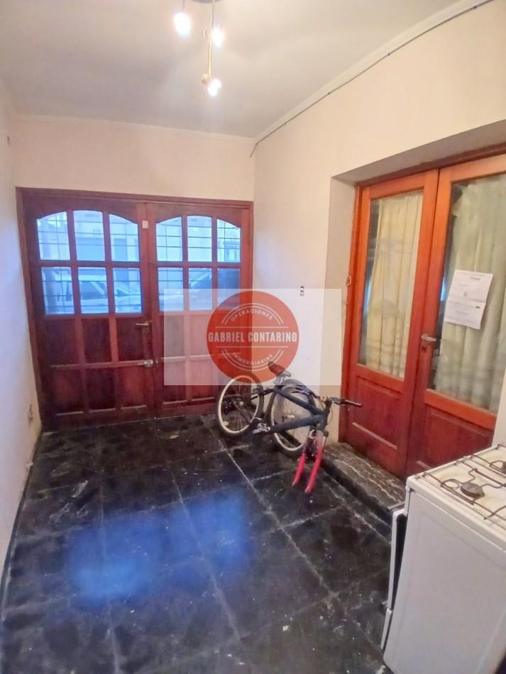 Foto de Casa Ideal 2 Flias - Cochera - Gran Patio, imagen 2