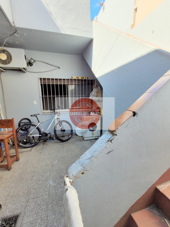 Foto de Venta de Departamento Tipo Casa 3 Ambientes en Piñeyro - Avellaneda, imagen 3