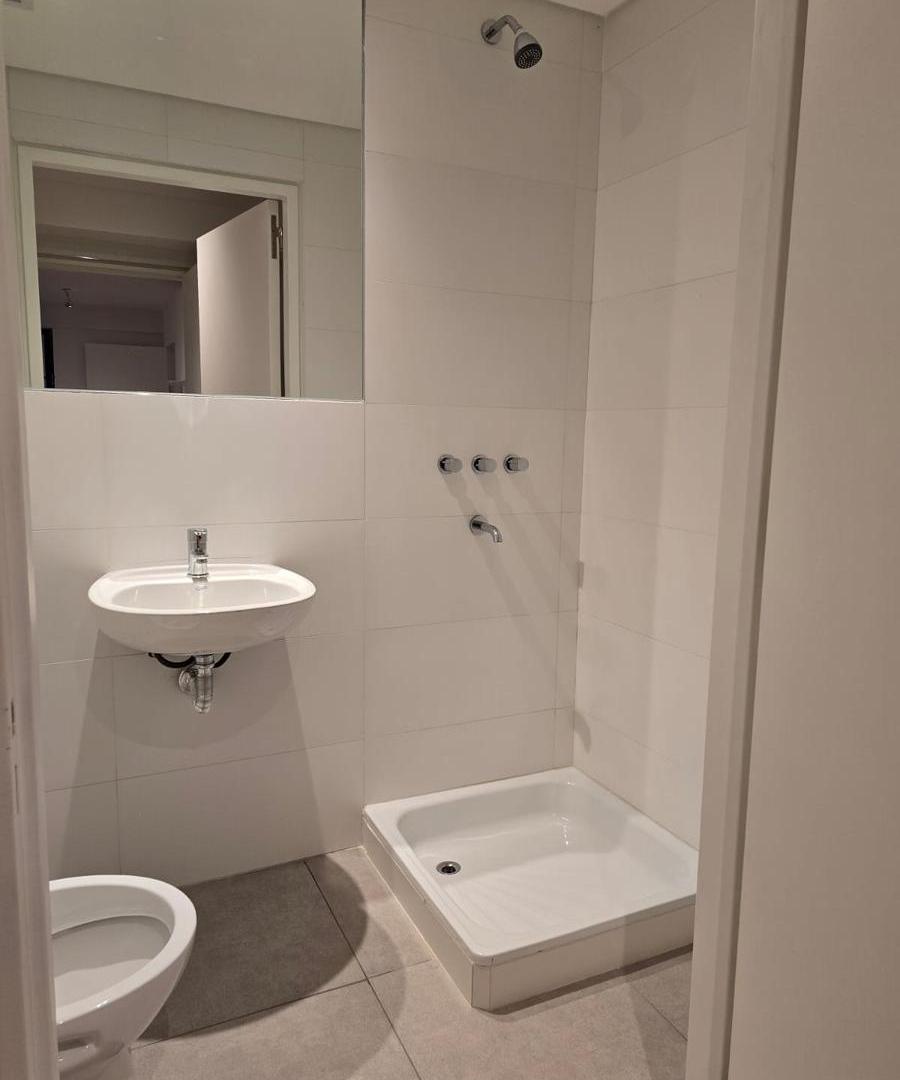 Foto de 4 amb + Patio. Edificio de Categoría., imagen 4