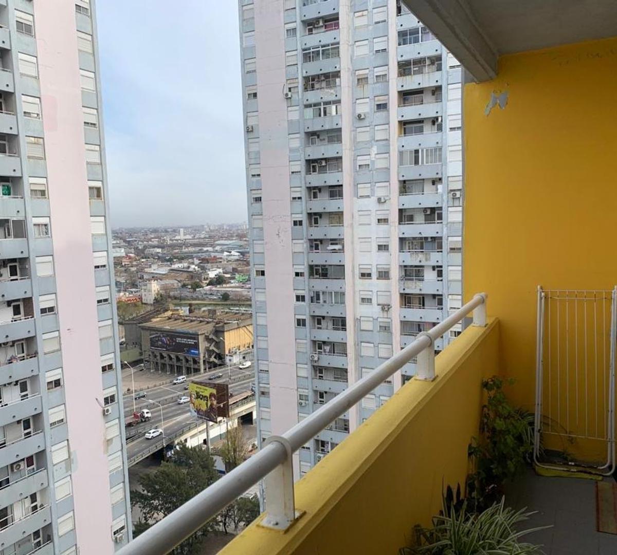 Depto 2 Amb en Venta T. Pueyrredon Excelente Estado 1