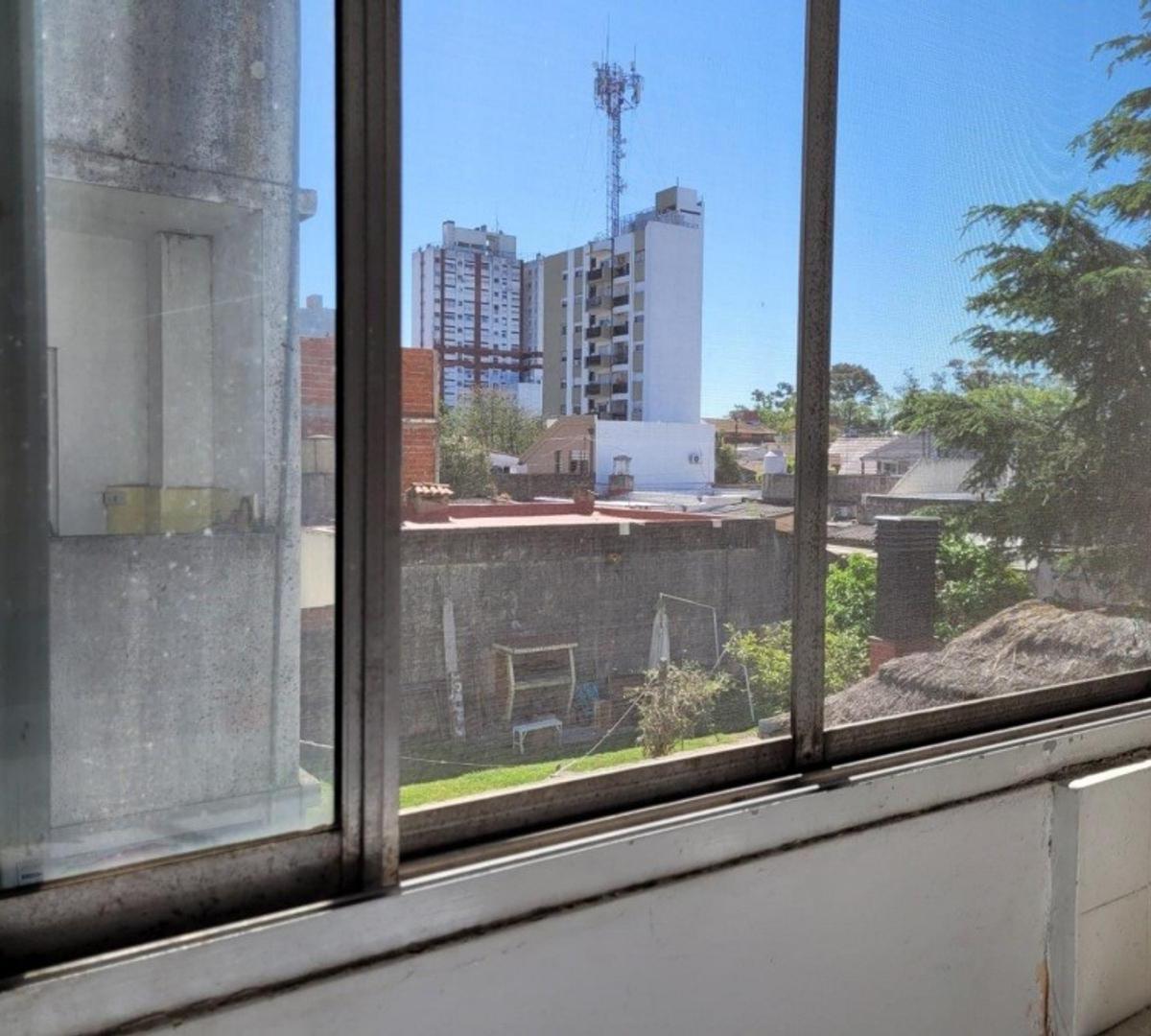 DEPARTAMENTO 2 AMB LATERAL