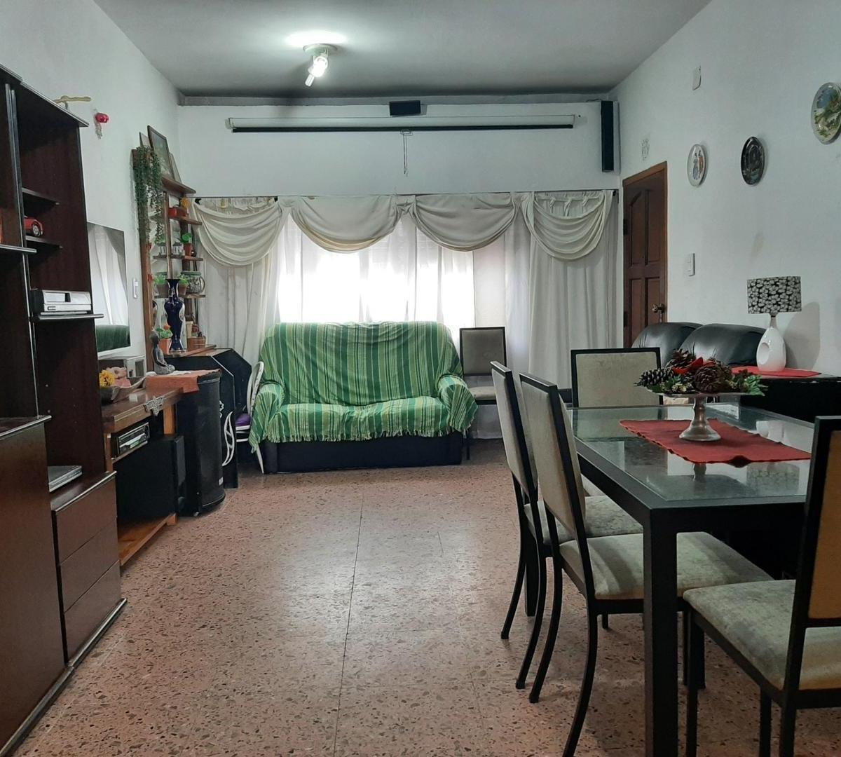CASA DE 5 AMB CON GARAGE