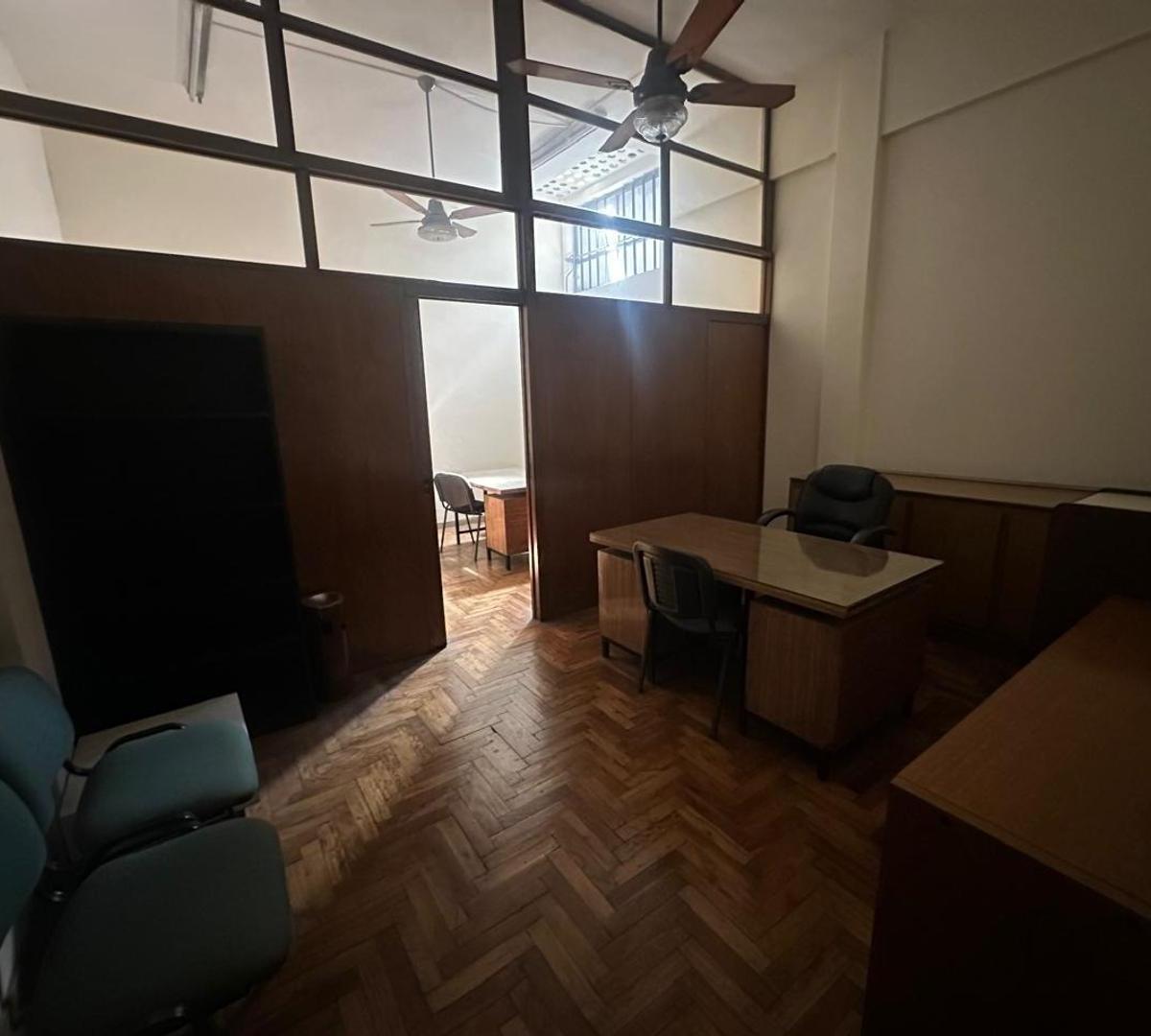 Oficina Sobre Avda. Mitre en Avell Centro a m, de Capital 2