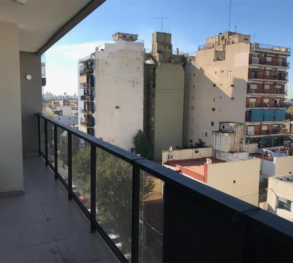 Depto. 3 Ambientes Amplios con Cochera Avellaneda Centro 2