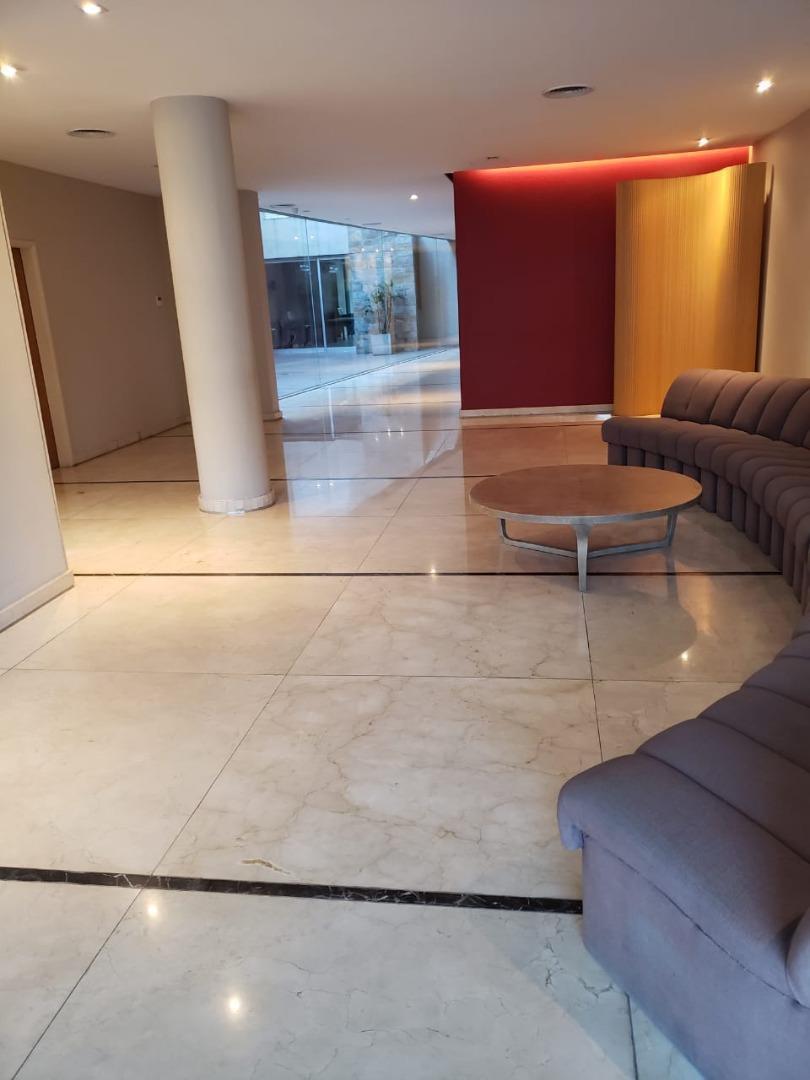 4 Ambtes Avell. Ctro. en Exc. Edificio C/amenities 1
