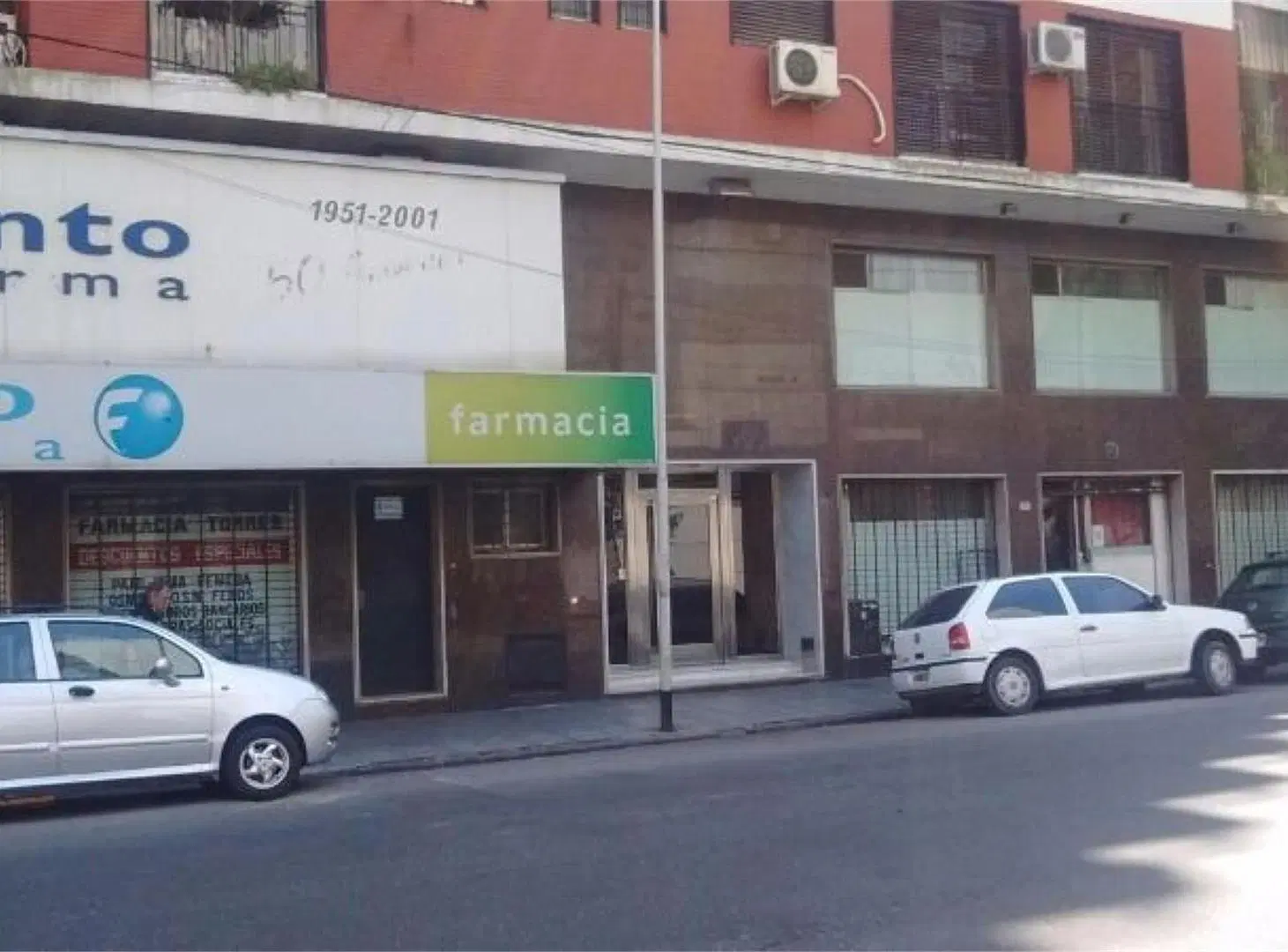DEPARTAMENTO 3 AMB. CENTRO DE AVELLANEDA!! 4