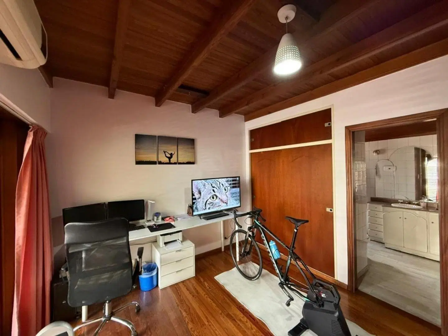 IMPORTANTE CASA DE 4 AMB CON PISCINA GARAGE 2