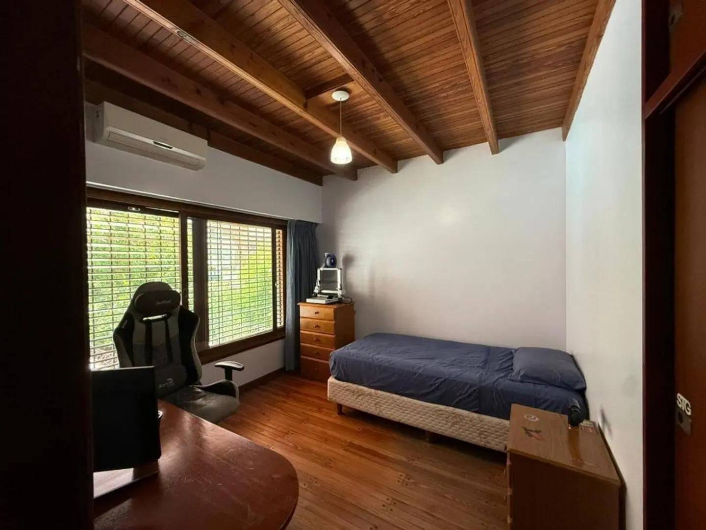 IMPORTANTE CASA DE 4 AMB CON PISCINA GARAGE 1