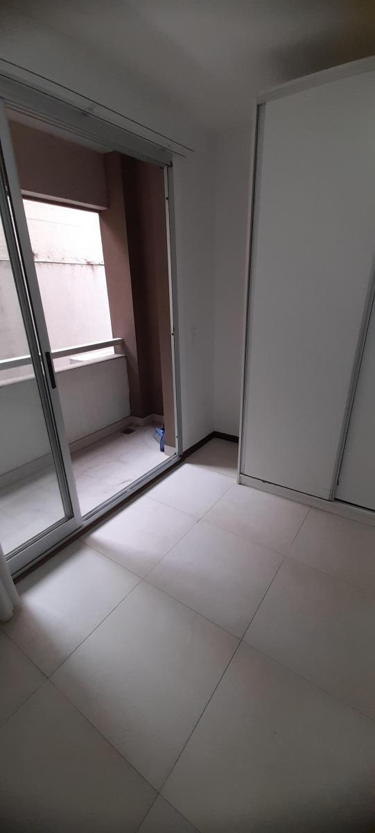 Foto de MONOAMBIENTE SEMI AMOBLADO CONTRAFRENTE CON BALCON, imagen 2