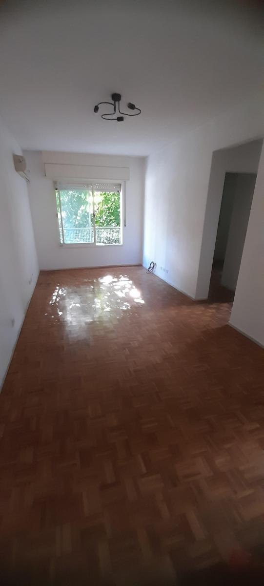GRAN TERRAZA DE 80 M2 + 2 AMBIENTES TODO FRENTE + COCHERA FIJA + 3 BAULERAS