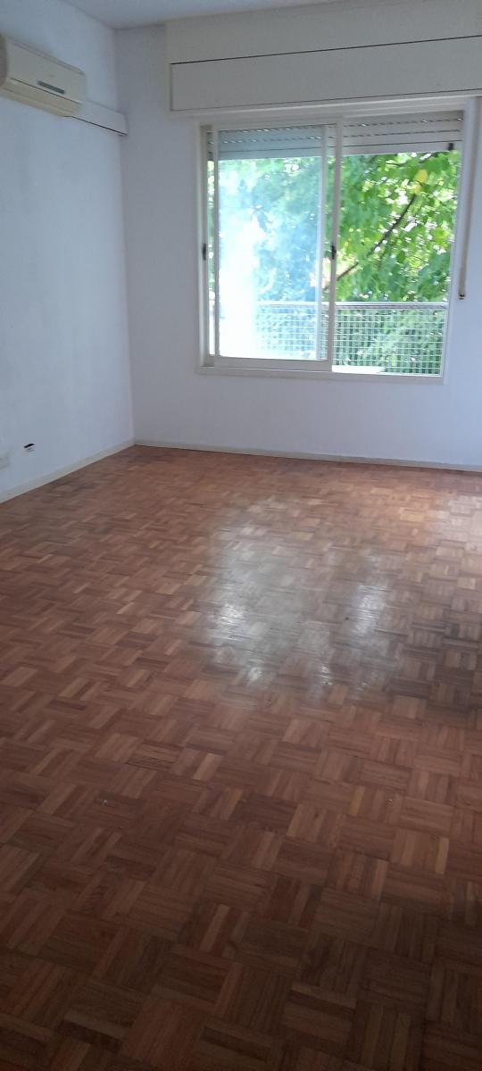 Foto de GRAN TERRAZA DE 80 M2 + 2 AMBIENTES TODO FRENTE + COCHERA FIJA + 3, imagen 4