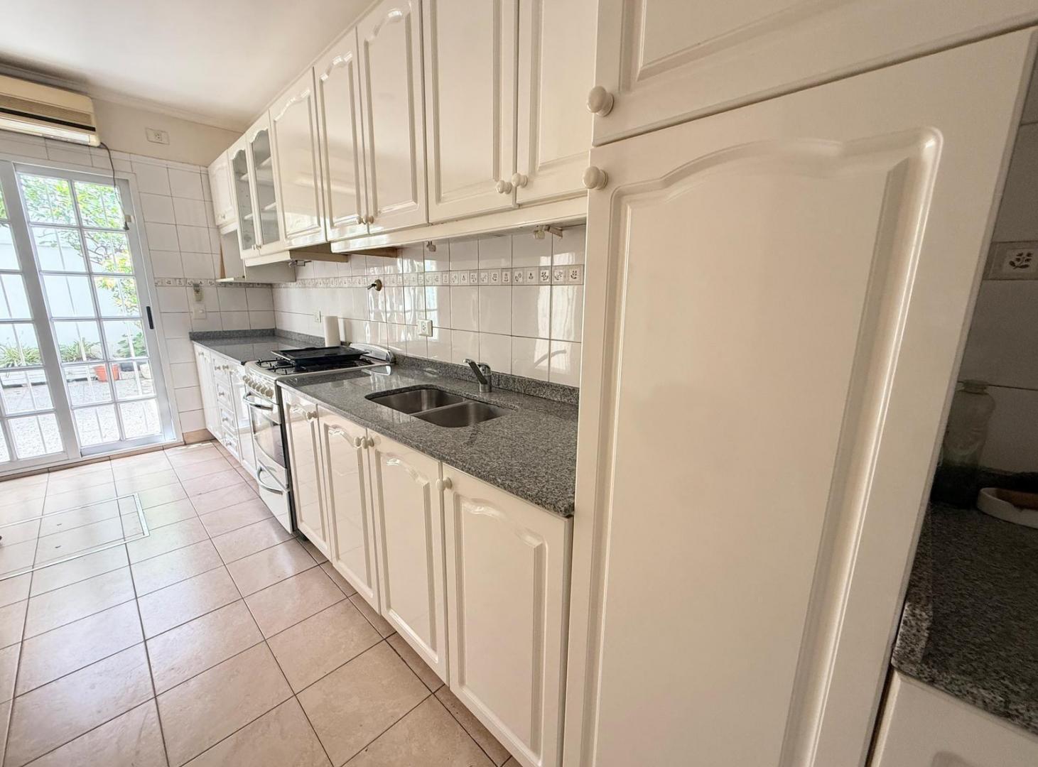 Foto de Casa en venta 4 ambientes en Lanús, imagen 5