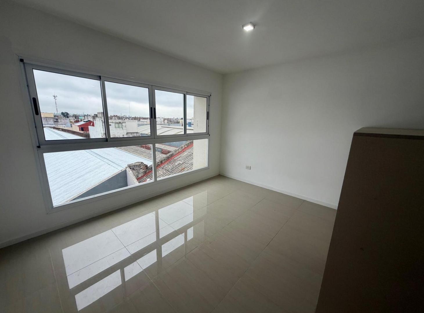Foto de Monoambiente a estrenar con cochera, imagen 2