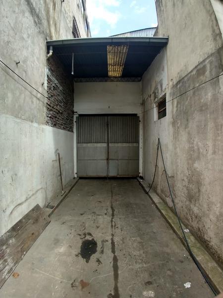 Foto de Local de 80 mt2 Galpón de 285 m² cubiertos c/ acceso vehicular – Av. H, imagen 4