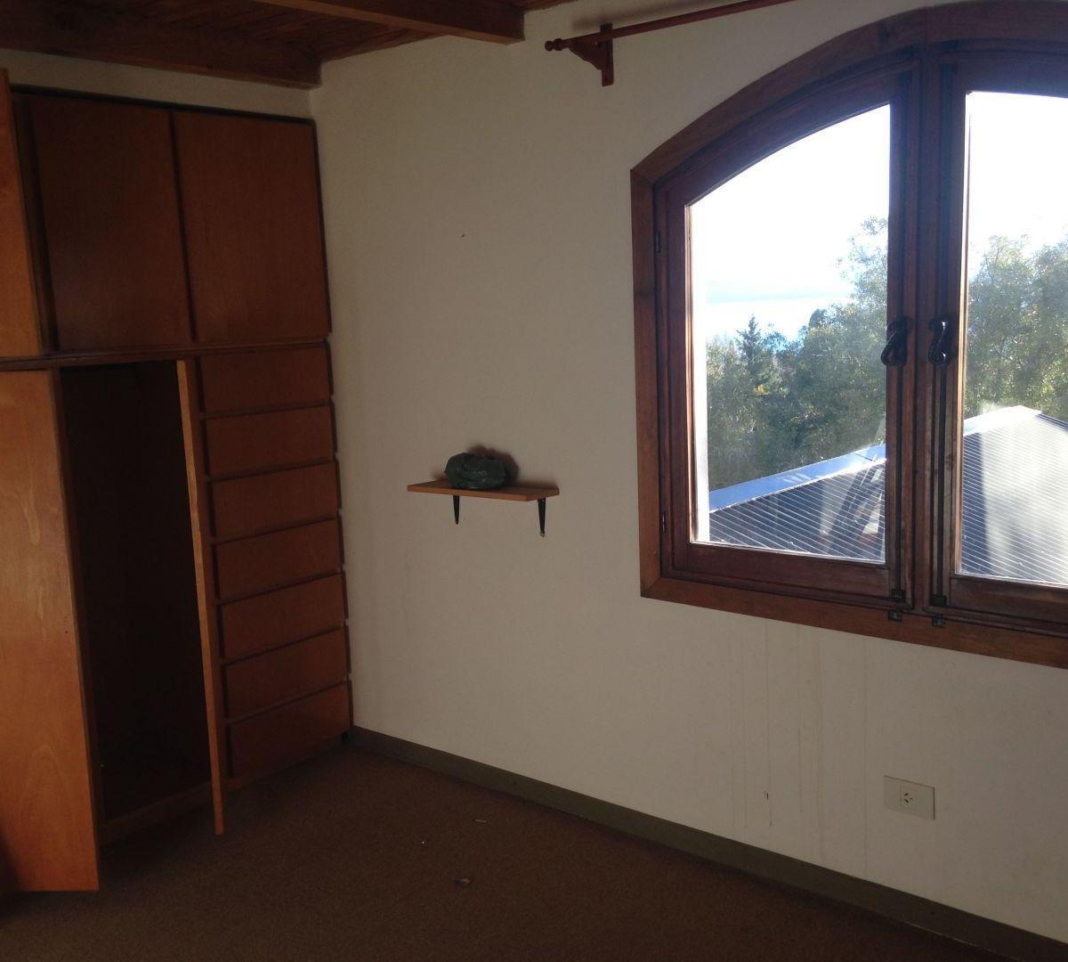 Casa con Departamento Indep Vista Lago Nahuel 4 Dorm Jardin 5