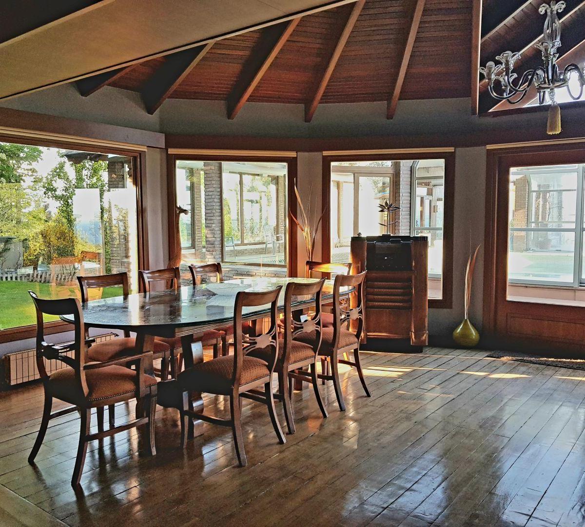 Venta Casa 5 Dorm. - Vista Al Lago y Piscina - El Fald 3