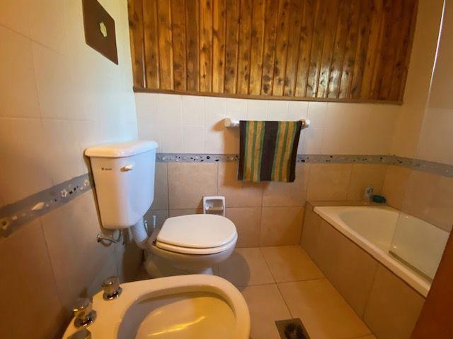 Venta de Casa de 4 Dorm. en S. I. del Cerro Fader, Bar 2
