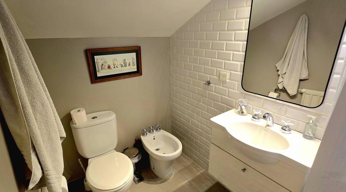 Foto de Casa en venta en el Centro de San Carlos de Bariloche - 3 dormitorios, imagen 4