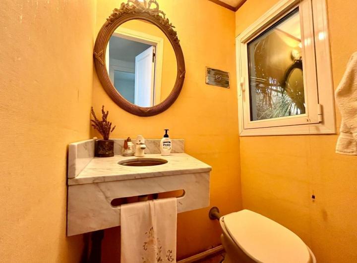 Casa de 4 dormitorios con vista al lago en el km 4 - venta 5