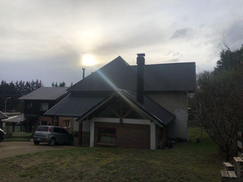 xcelente casa en barrio La Colina