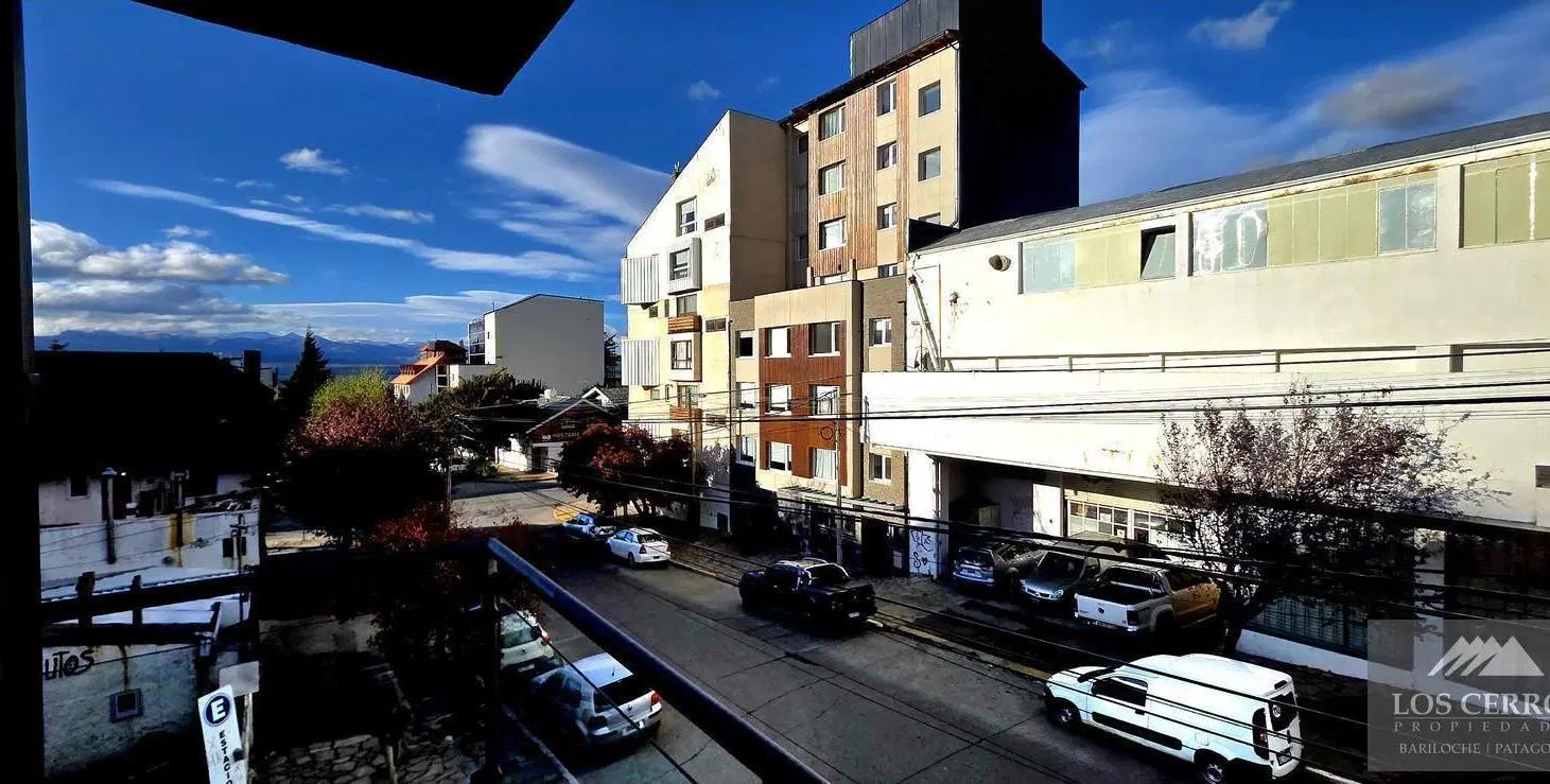 Departamento en venta en el Centro de Bariloche - 3 ambientes con cochera 2