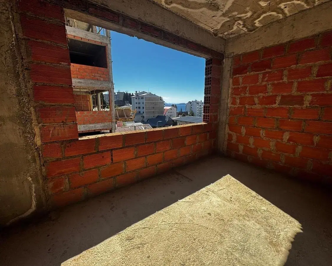 Departamento en Venta en Bariloche-1 Dormitorio con balcon Terraza. 1