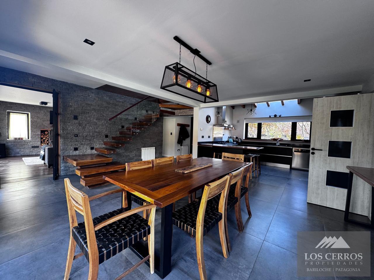 Foto de Casa en Venta en San Carlos de Bariloche " El Redil club de Campo", imagen 3