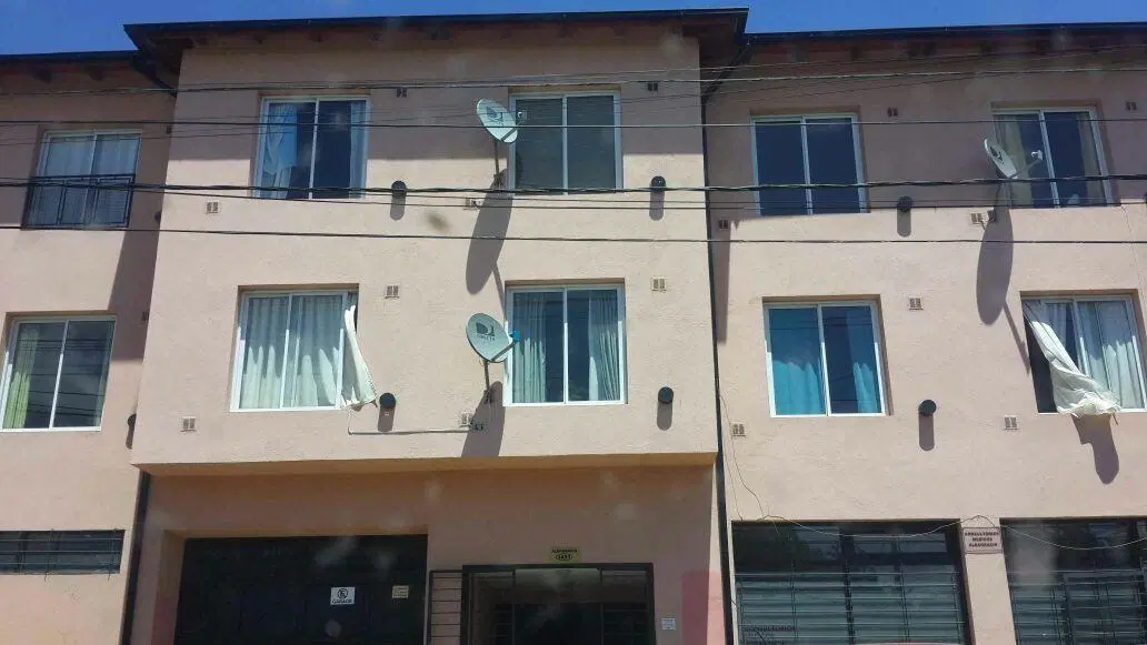DEPARTAMENTO 2 DORM. URBANO.BARILOCHE 5