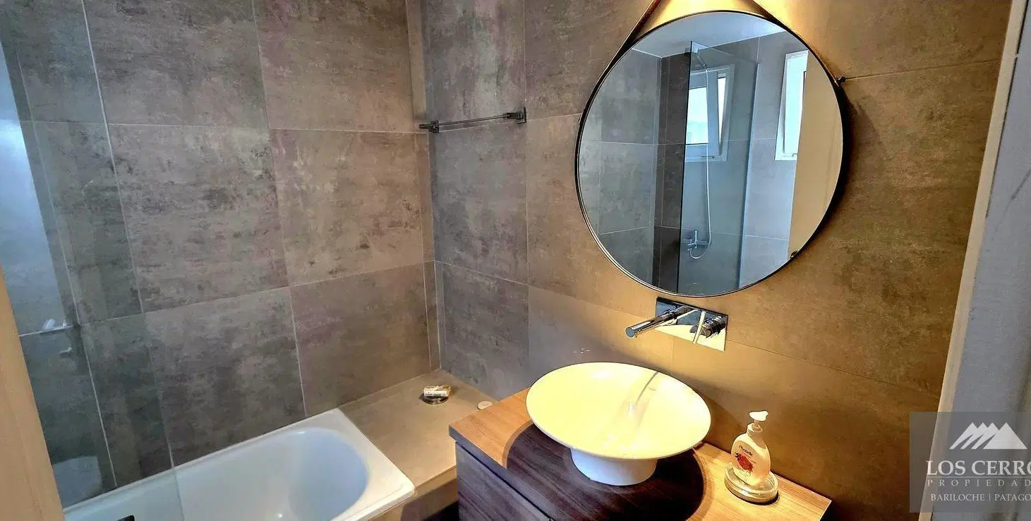 Departamento en venta en el Centro de Bariloche - 2 ambientes con cochera 2