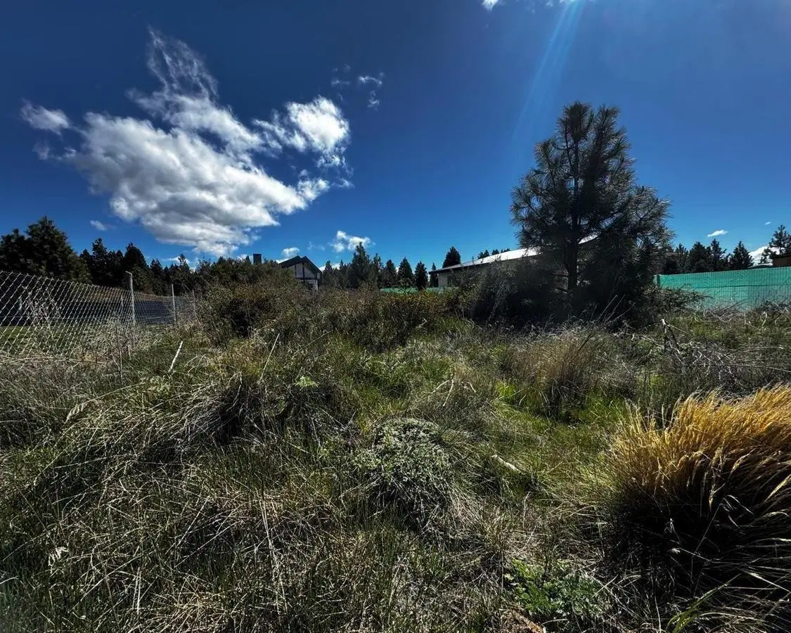 Lote en venta en Bariloche- Barrio cerrado Solares del Este. 2