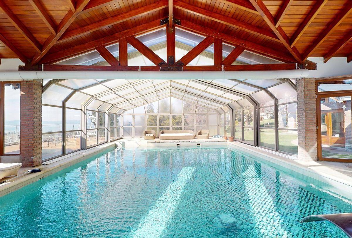Foto de Casa en venta en Barrio Parque El Faldeo, Bariloche - Vista al lago y, imagen 1