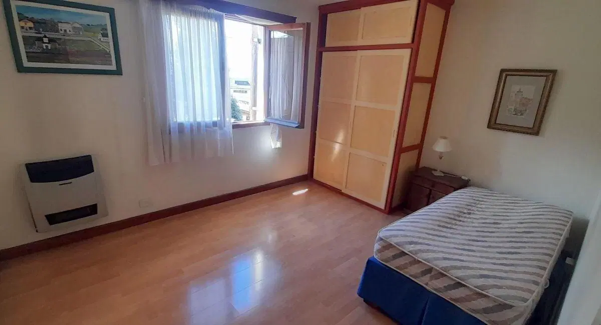 Alquiler casa 5 dormitorios en Barrio Belgrano Bariloche 3